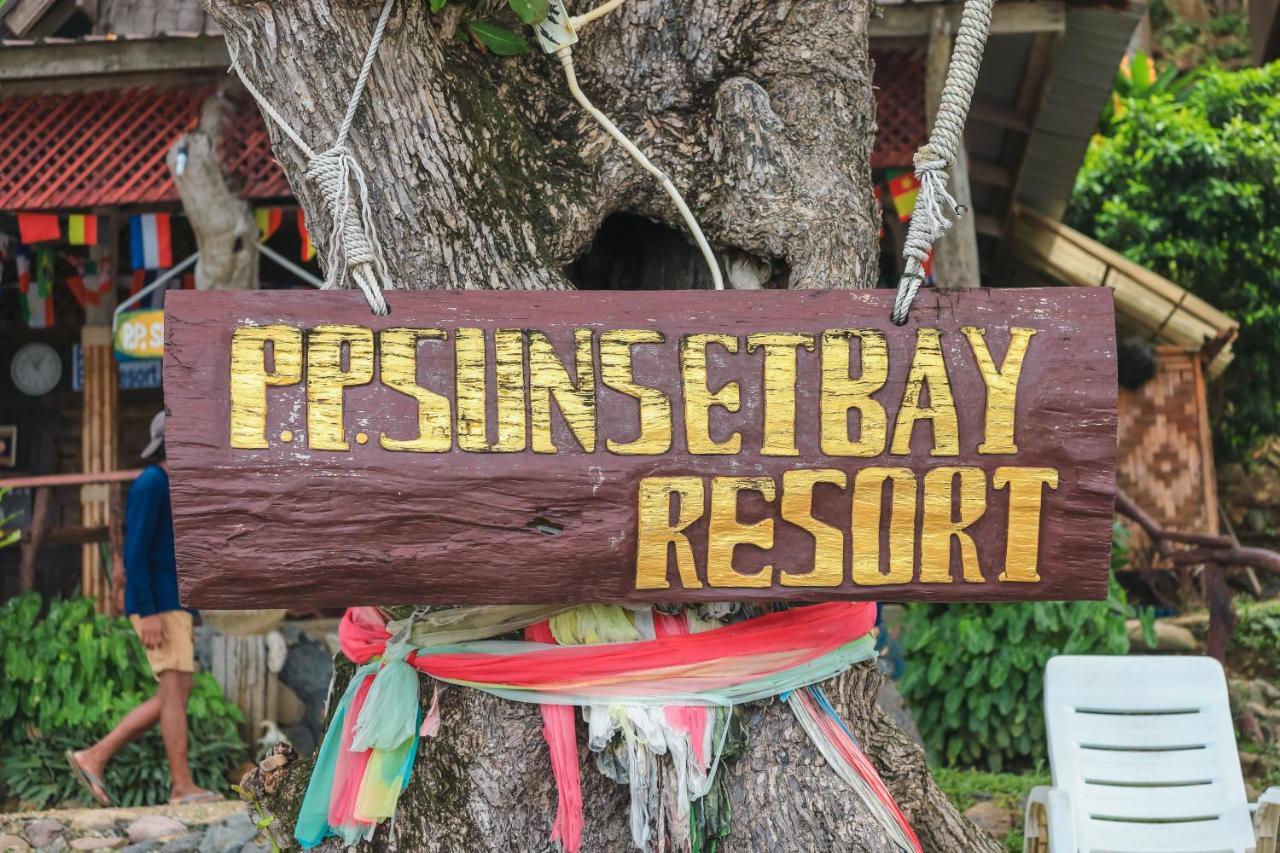 Phi Phi Sunset Bay Resort Exterior photo